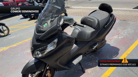 DAFRA MAXSYM 400i 